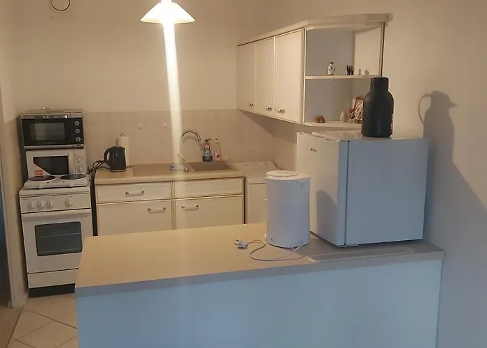 Monteurwohnung Fuer Handwerker In Halle * Halle (Saale)